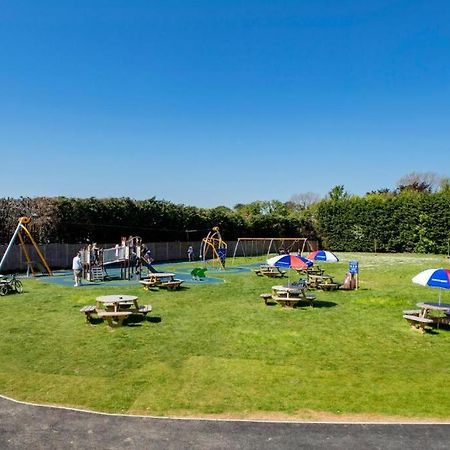 Birchington Vale Entire Holiday Home Westgate-on-Sea Buitenkant foto
